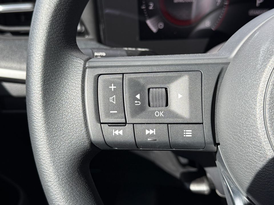 2025 Nissan Kicks