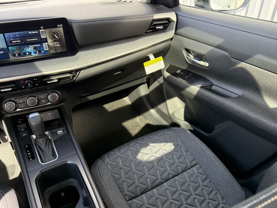 2025 Nissan Kicks