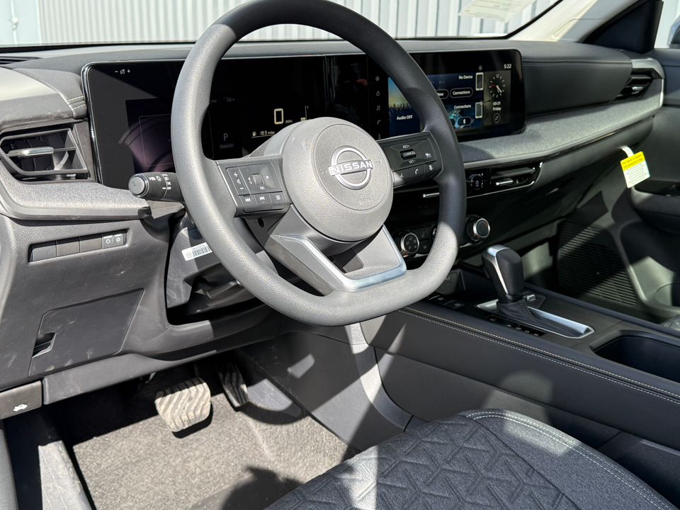 2025 Nissan Kicks