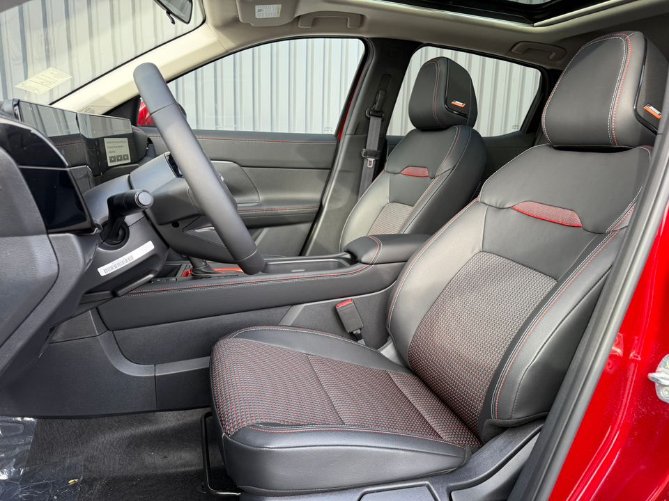 2025 Nissan Kicks