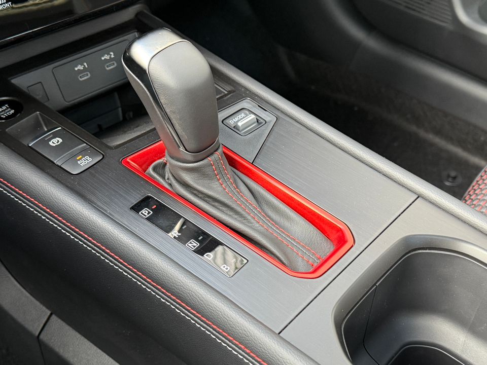 2025 Nissan Kicks