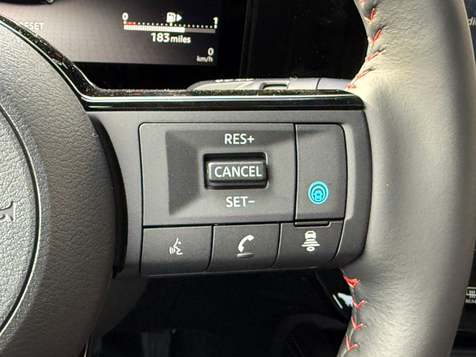 2025 Nissan Kicks