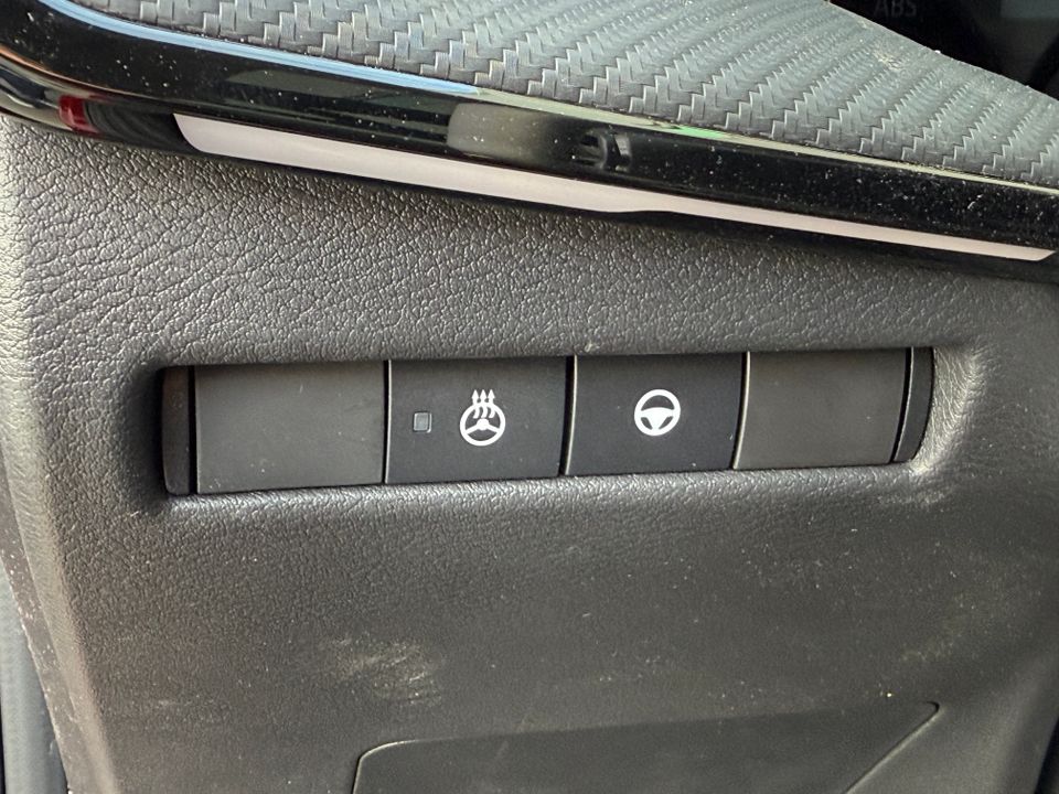 2025 Nissan Kicks
