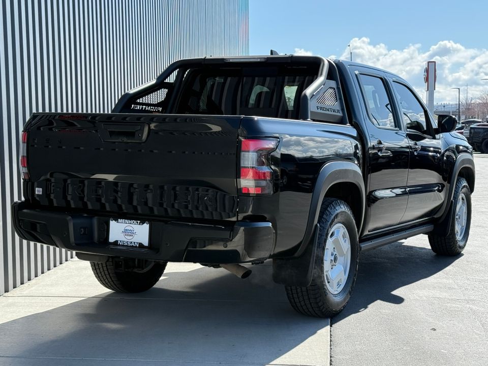 2024 Nissan Frontier