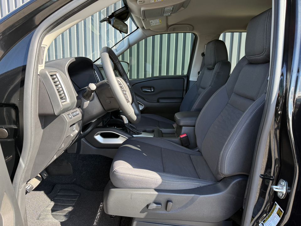 2024 Nissan Frontier