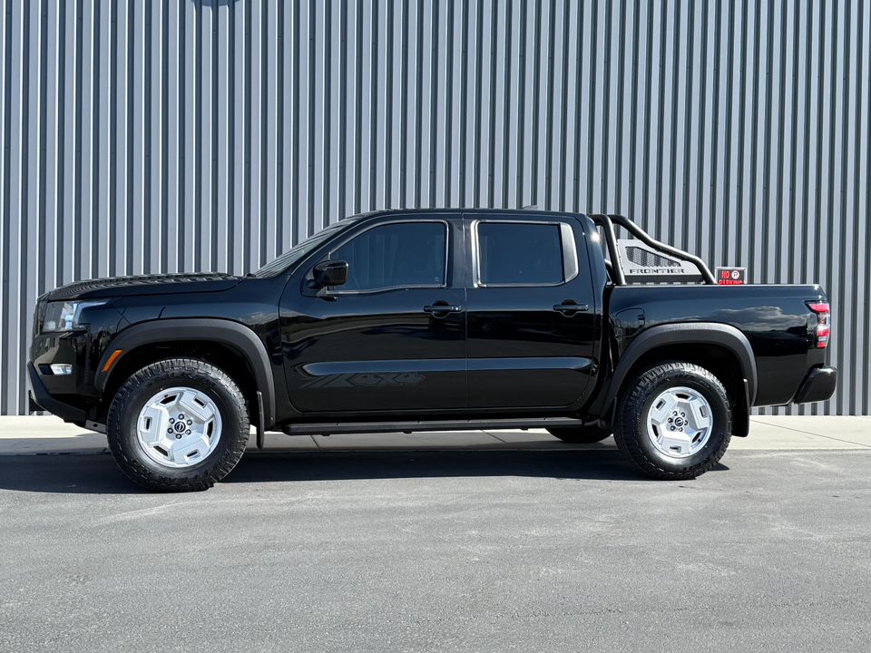 2024 Nissan Frontier