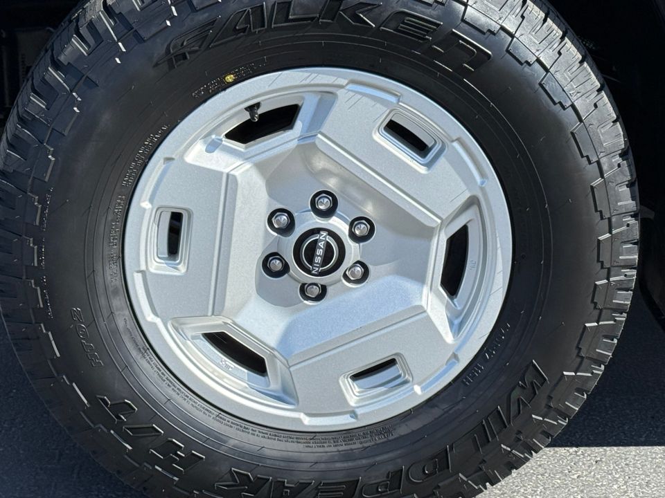 2024 Nissan Frontier