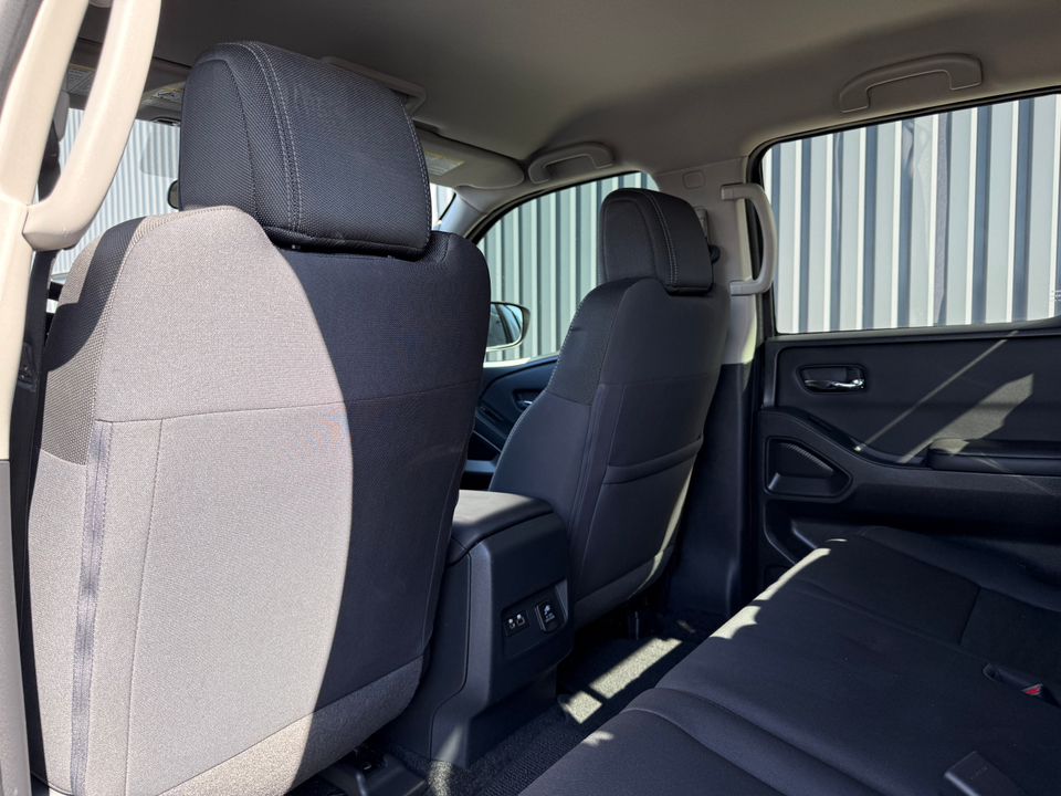 2024 Nissan Frontier