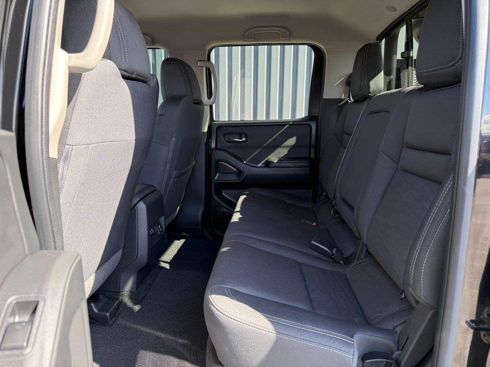2024 Nissan Frontier