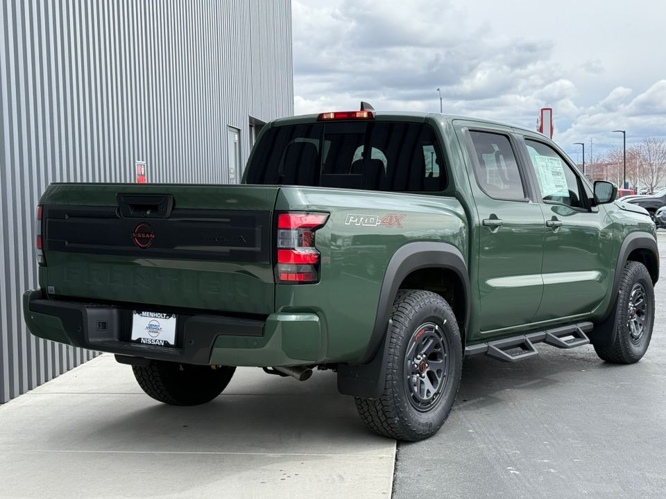 2025 Nissan Frontier