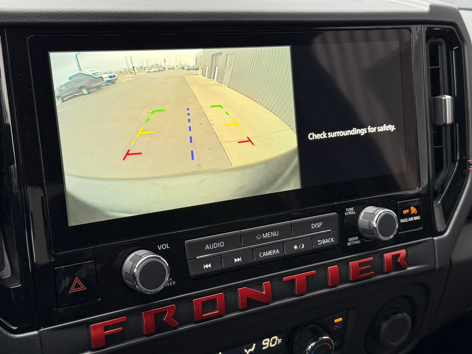 2025 Nissan Frontier
