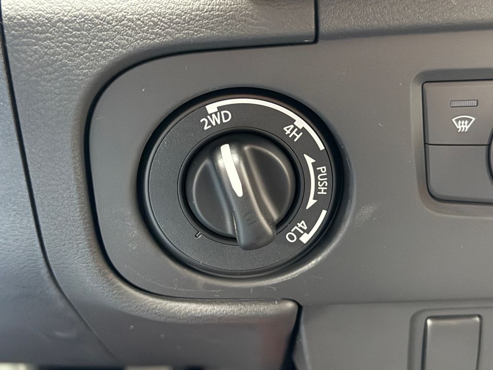 2025 Nissan Frontier