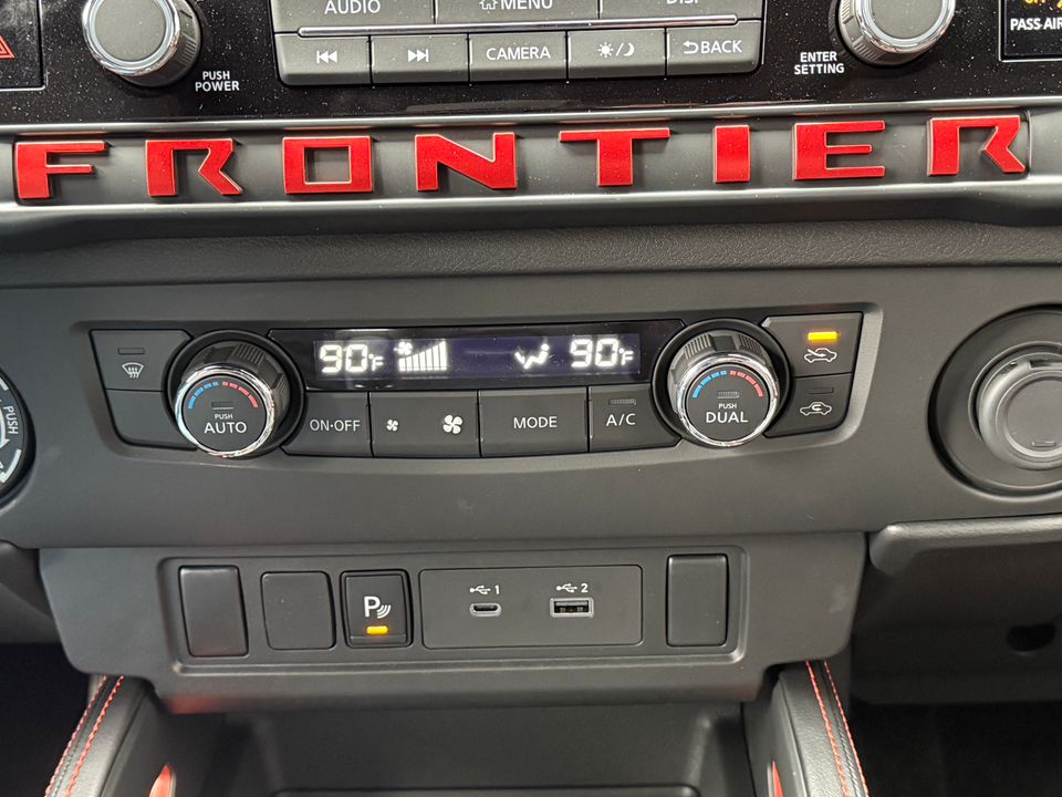 2025 Nissan Frontier