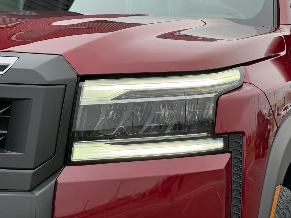 2025 Nissan Frontier