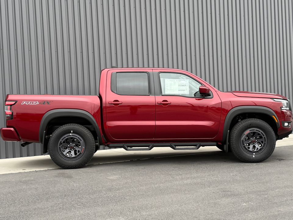 2025 Nissan Frontier