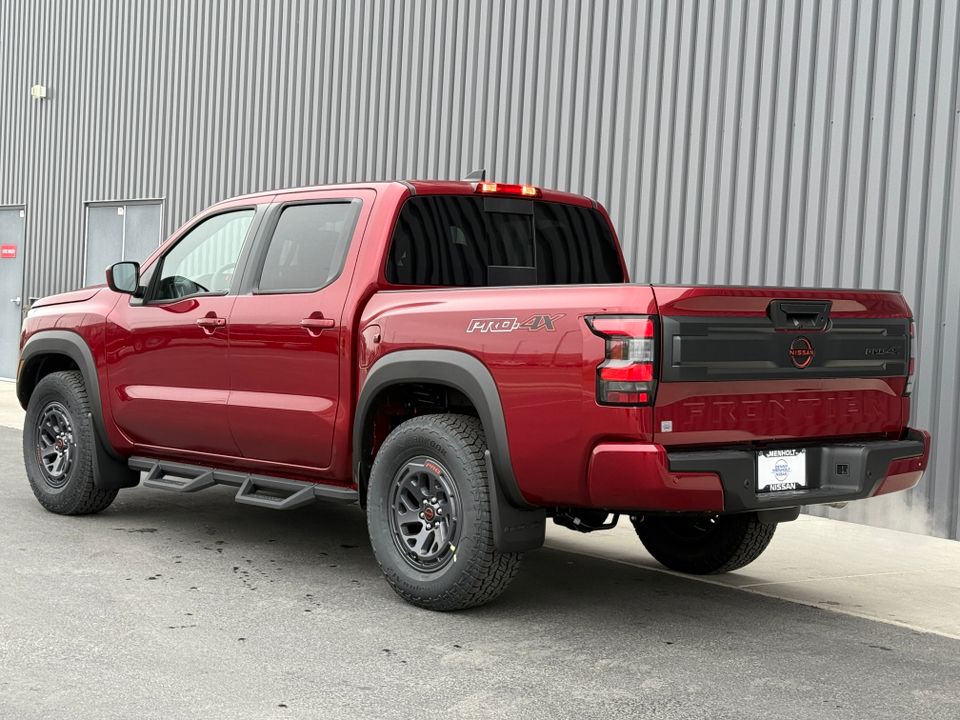 2025 Nissan Frontier
