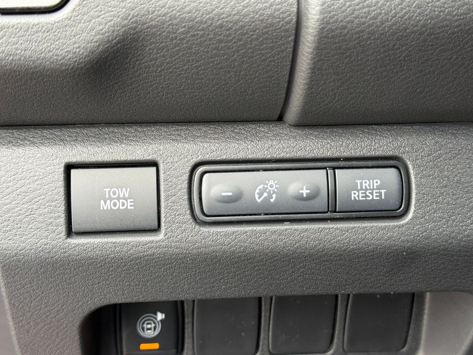 2025 Nissan Frontier