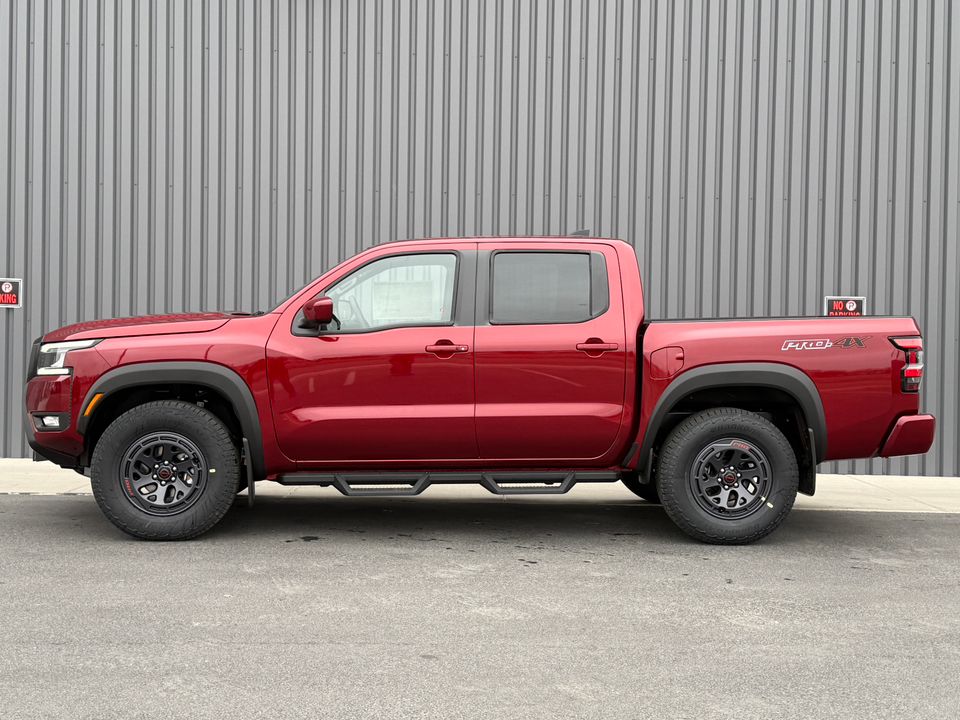 2025 Nissan Frontier