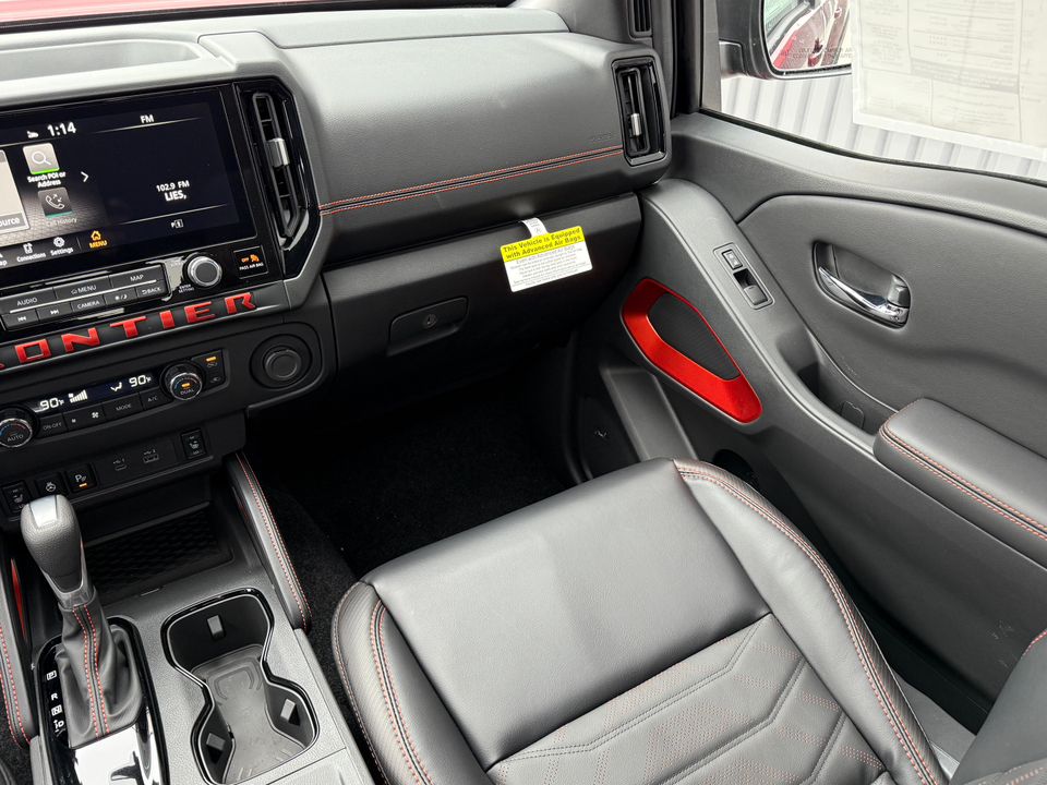 2025 Nissan Frontier