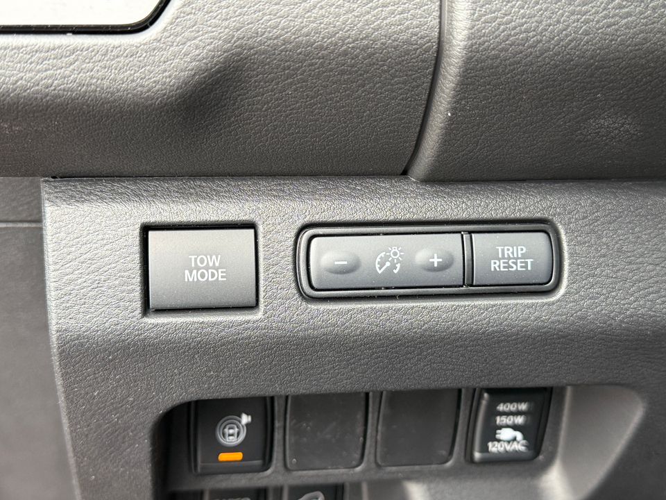 2025 Nissan Frontier