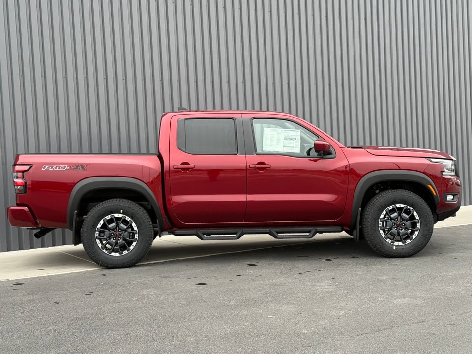 2025 Nissan Frontier