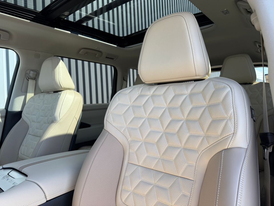 2025 Nissan Armada