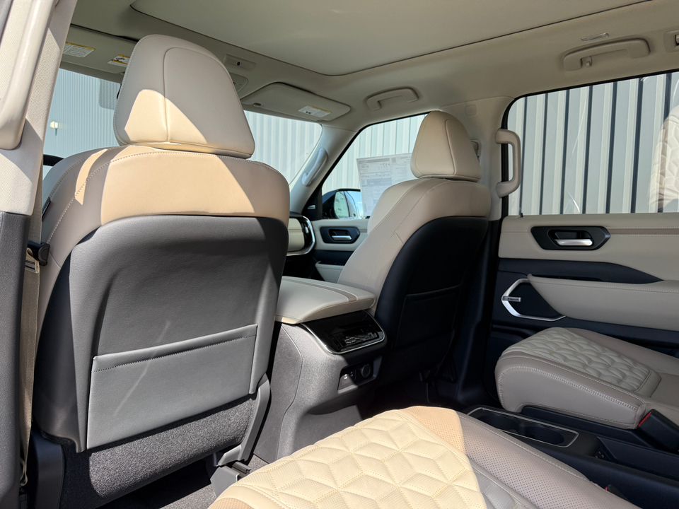 2025 Nissan Armada