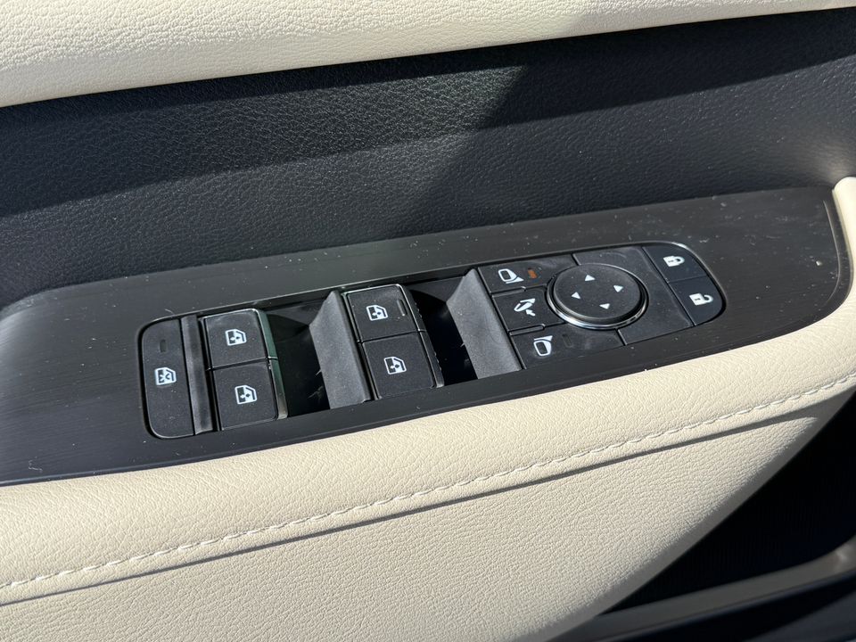2025 Nissan Armada
