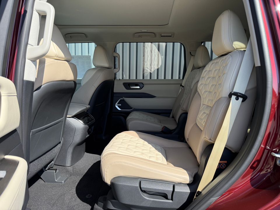 2025 Nissan Armada