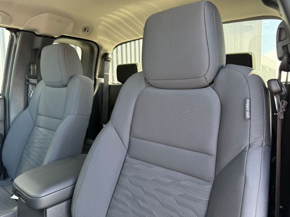 2025 Nissan Frontier