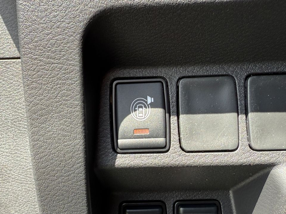 2025 Nissan Frontier