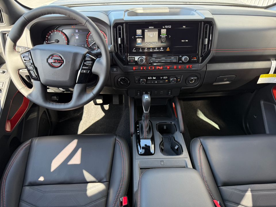 2025 Nissan Frontier