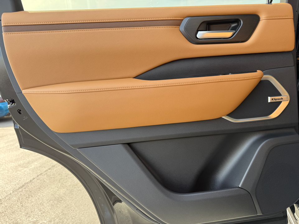2025 Nissan Armada