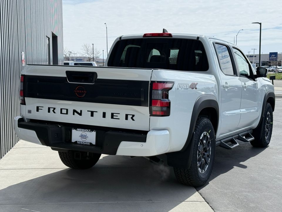 2025 Nissan Frontier