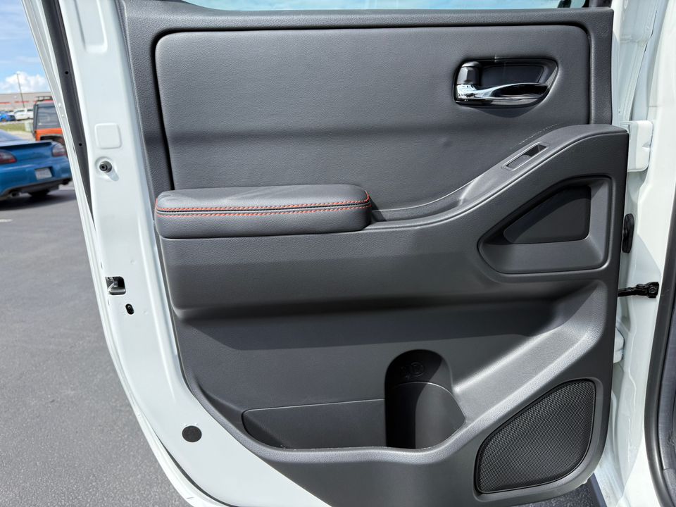 2025 Nissan Frontier