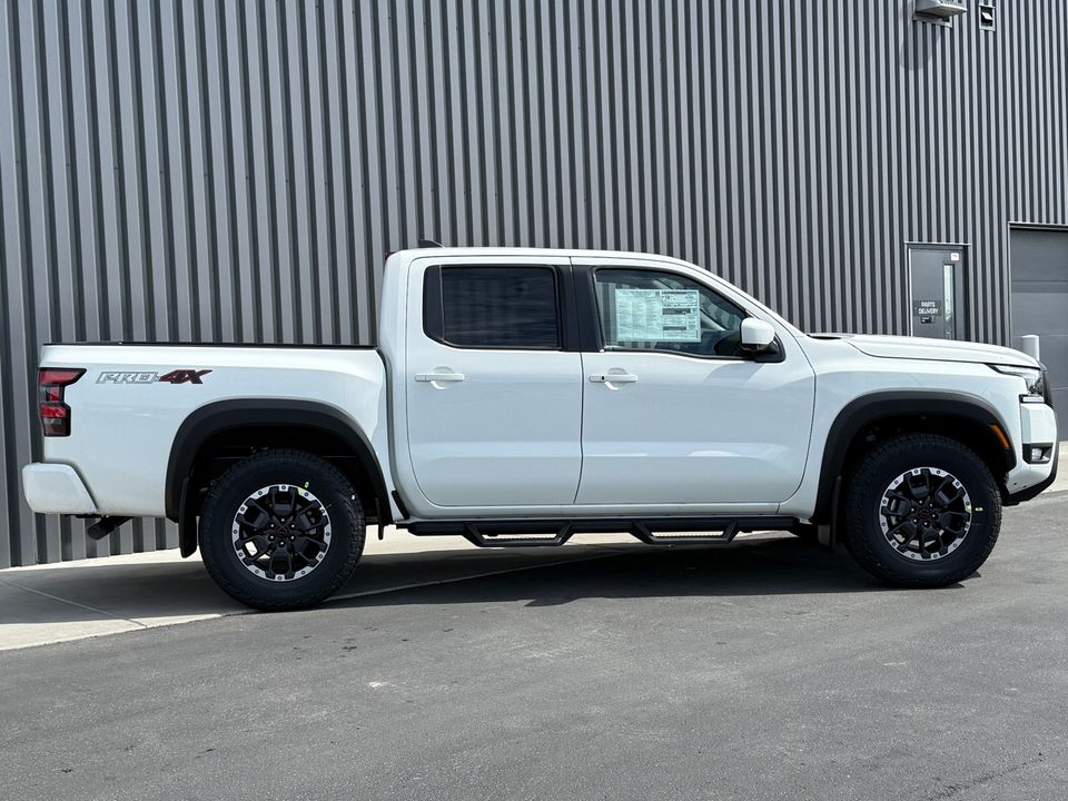 2025 Nissan Frontier