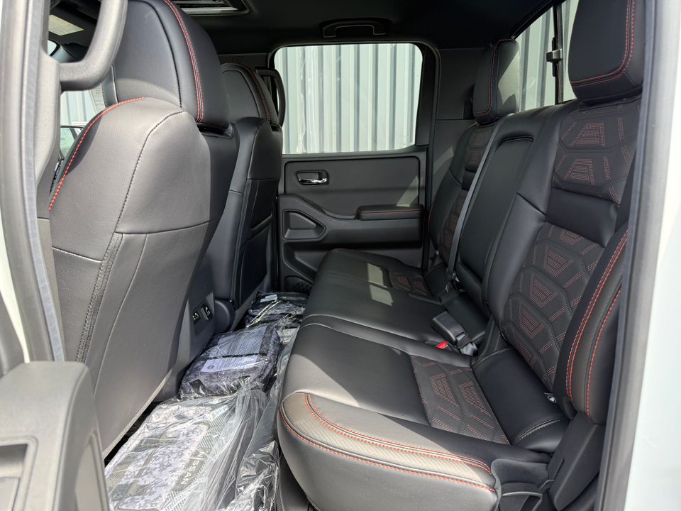 2025 Nissan Frontier