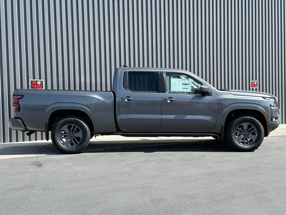 2025 Nissan Frontier