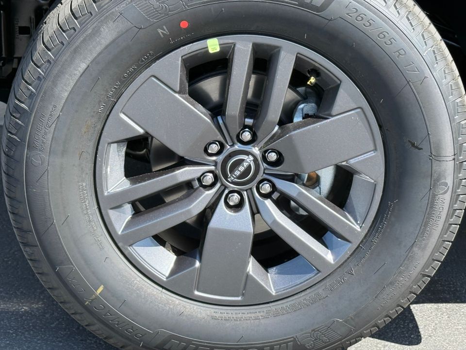 2025 Nissan Frontier