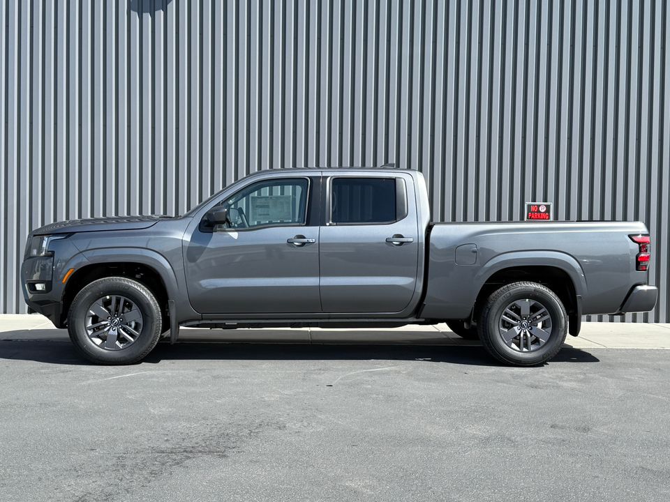 2025 Nissan Frontier