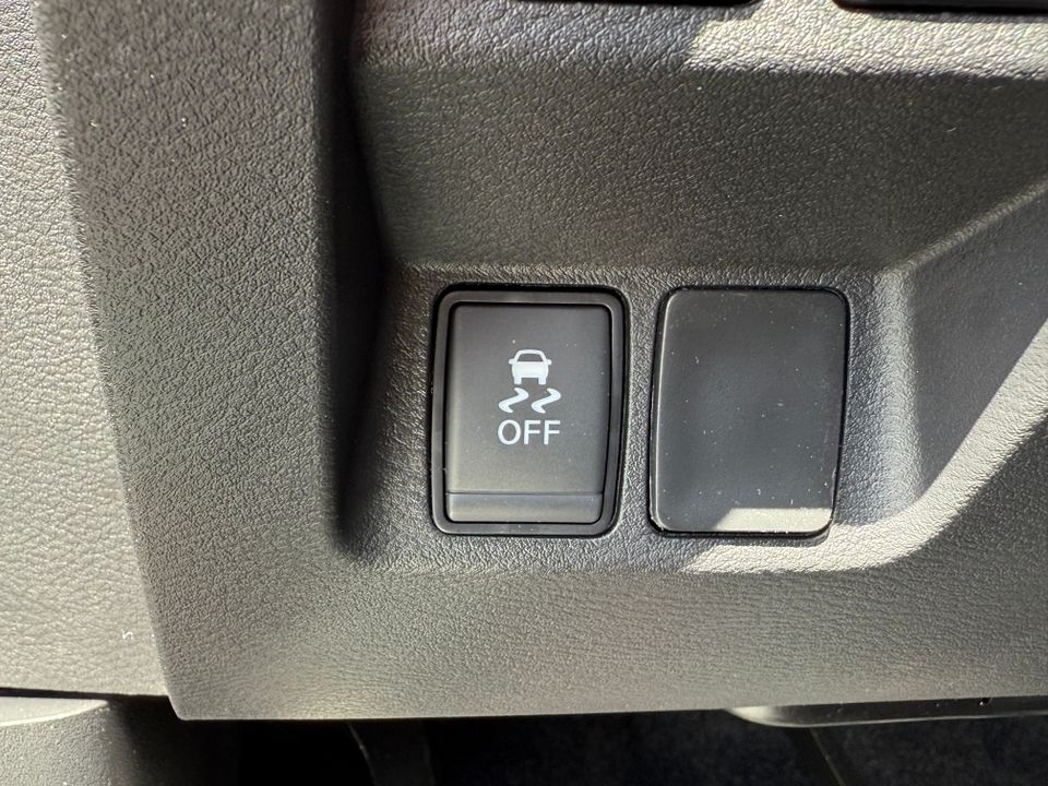 2025 Nissan Frontier
