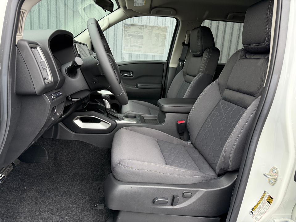 2025 Nissan Frontier