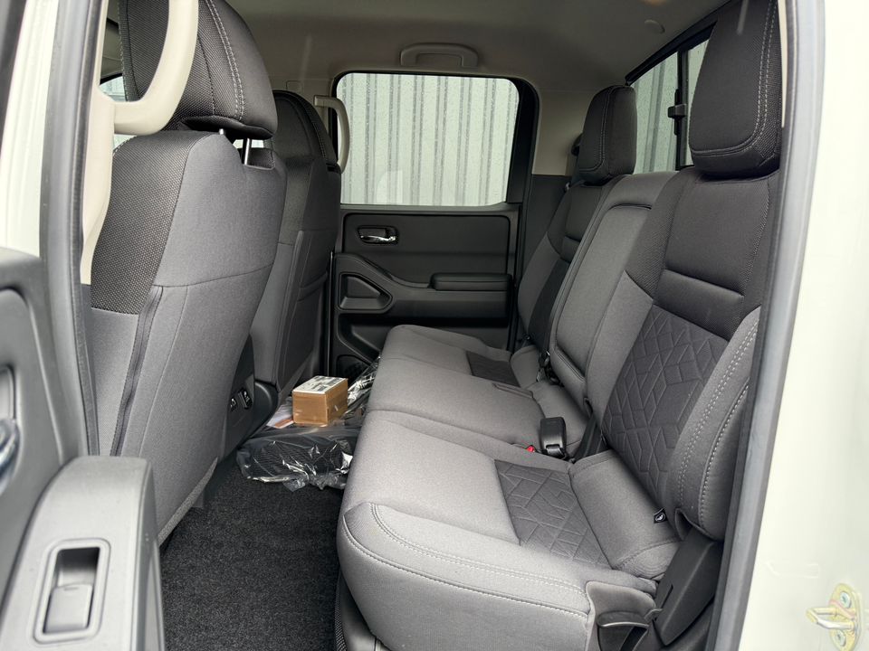 2025 Nissan Frontier