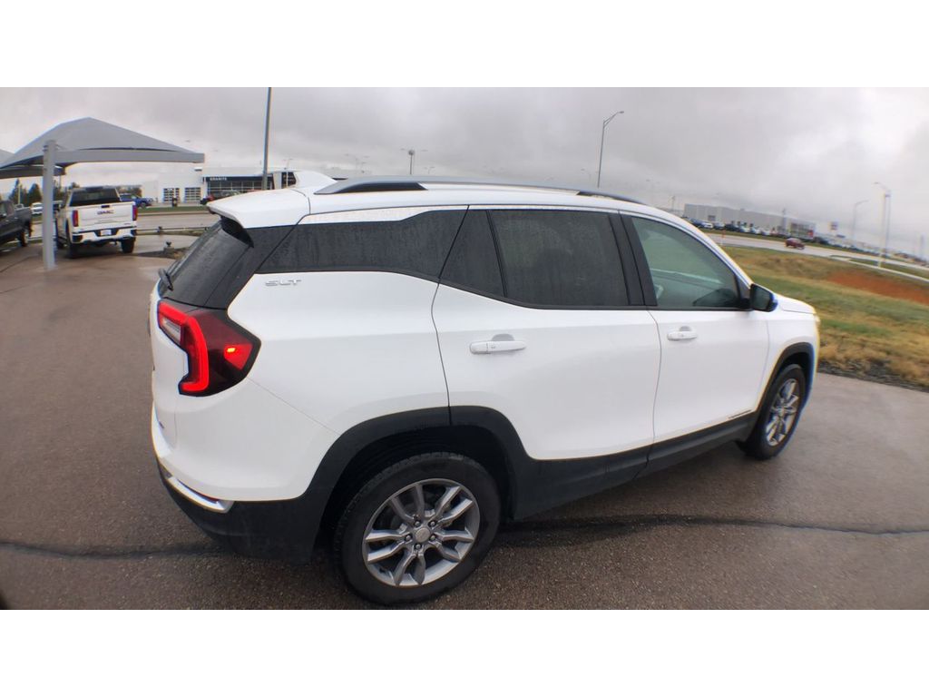 2024 GMC Terrain