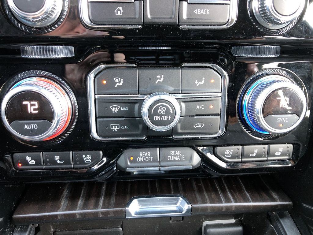 2022 GMC Yukon