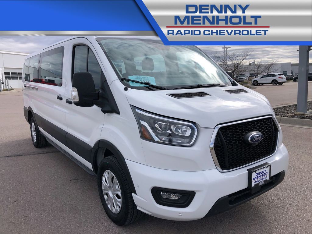 Used 2023 Ford Transit Wagon XLT Crossovers