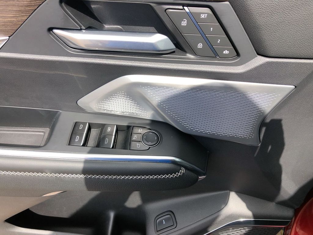 2025 GMC Acadia