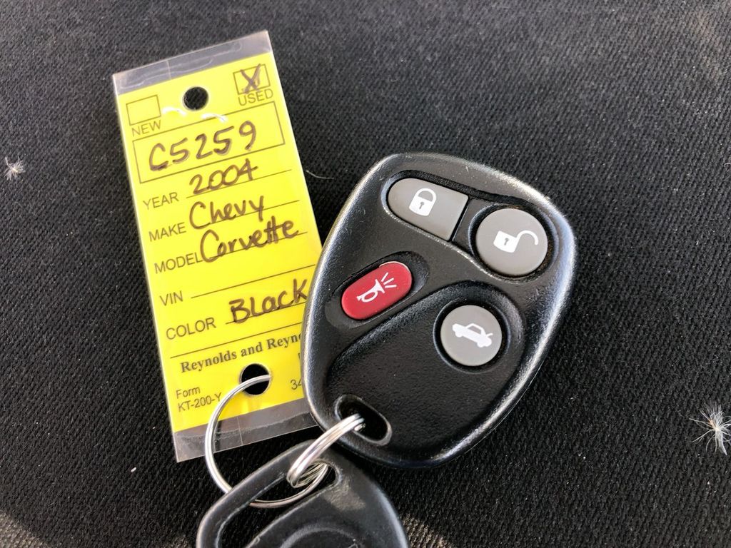 2004 Chevrolet Corvette