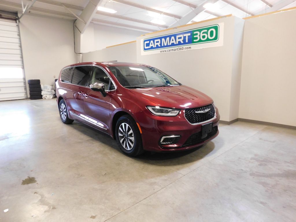 Used 2023 Chrysler Pacifica Hybrid Limited Vans