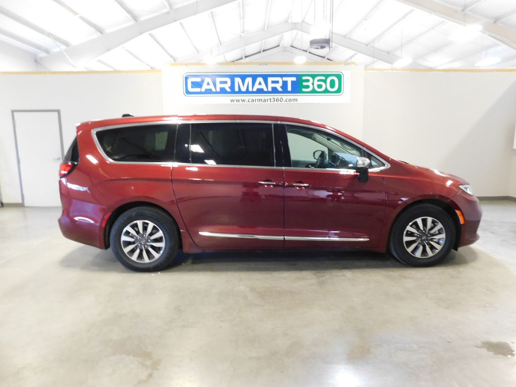 2023 Chrysler Pacifica